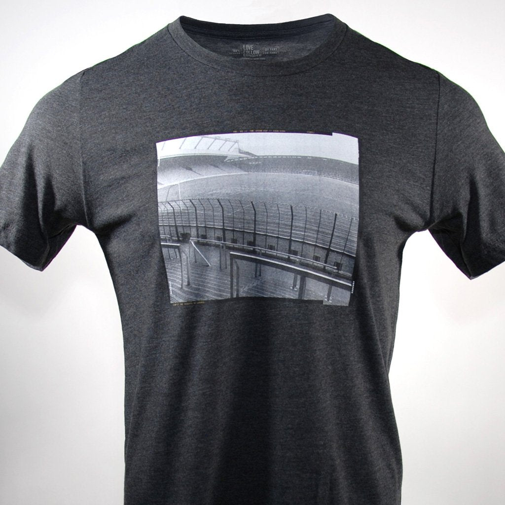 Liverpool The Spion Kop Vol.1 #5  t-shirt